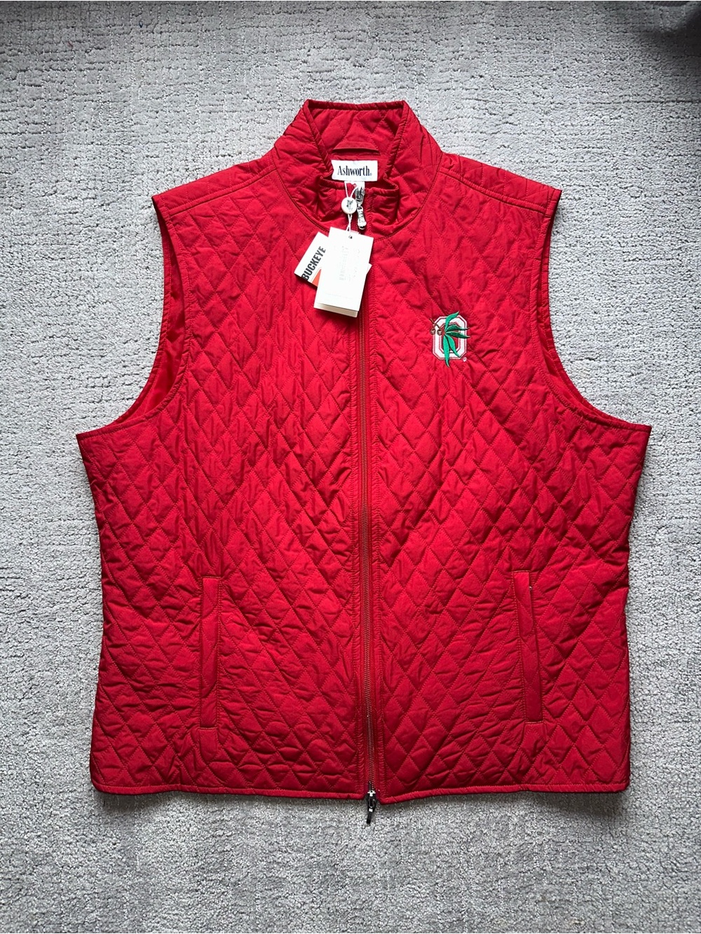 Ashworth Ohio State Buckeyes Quilted Red Full-Zip Sleeveless Vest Licensed